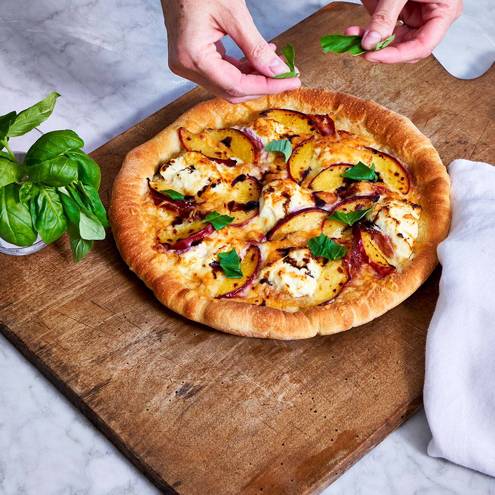 Fresh Peach Prosciutto Pizza